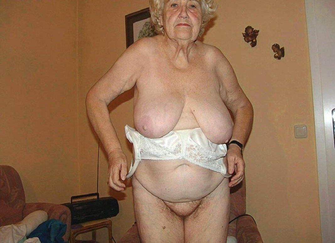 Фото голых старых толстых женщин